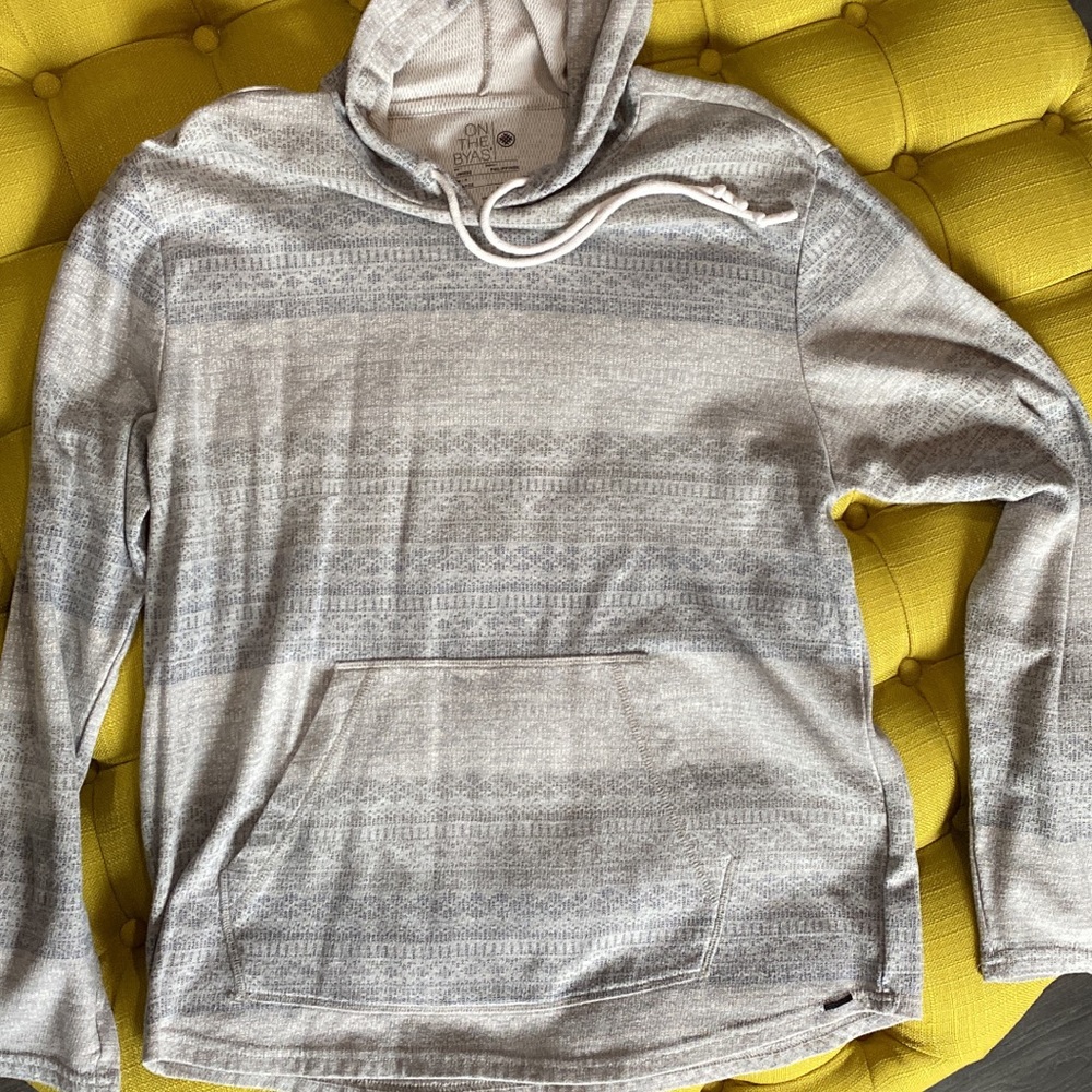 On the byas hoodie long sleeve